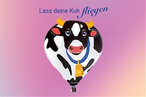 „Lass deine Kuh fliegen“ - Kunstprojekt mit Selbstversuch. (Foto: Arbeitskreis Ostviertel e. V.)