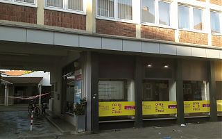 In diesen Fenstern am Verspoel ist vom 2. bis 4. September das Schaufensterradio zu erleben. (Foto: Ralf Clausen)