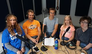 Frida Mahlmann, Mathis Bönte, Luca Finn Thomas, Alicia Wieches und Emil Becher. (Foto: Klaus Blödow)