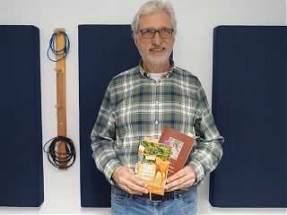 Gernot Beger stellt zwei seiner Bücher im Studiogespräch vor 