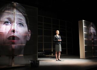 Ivana Langmajer in "MOMENTUM" (Foto: Forian Iven)